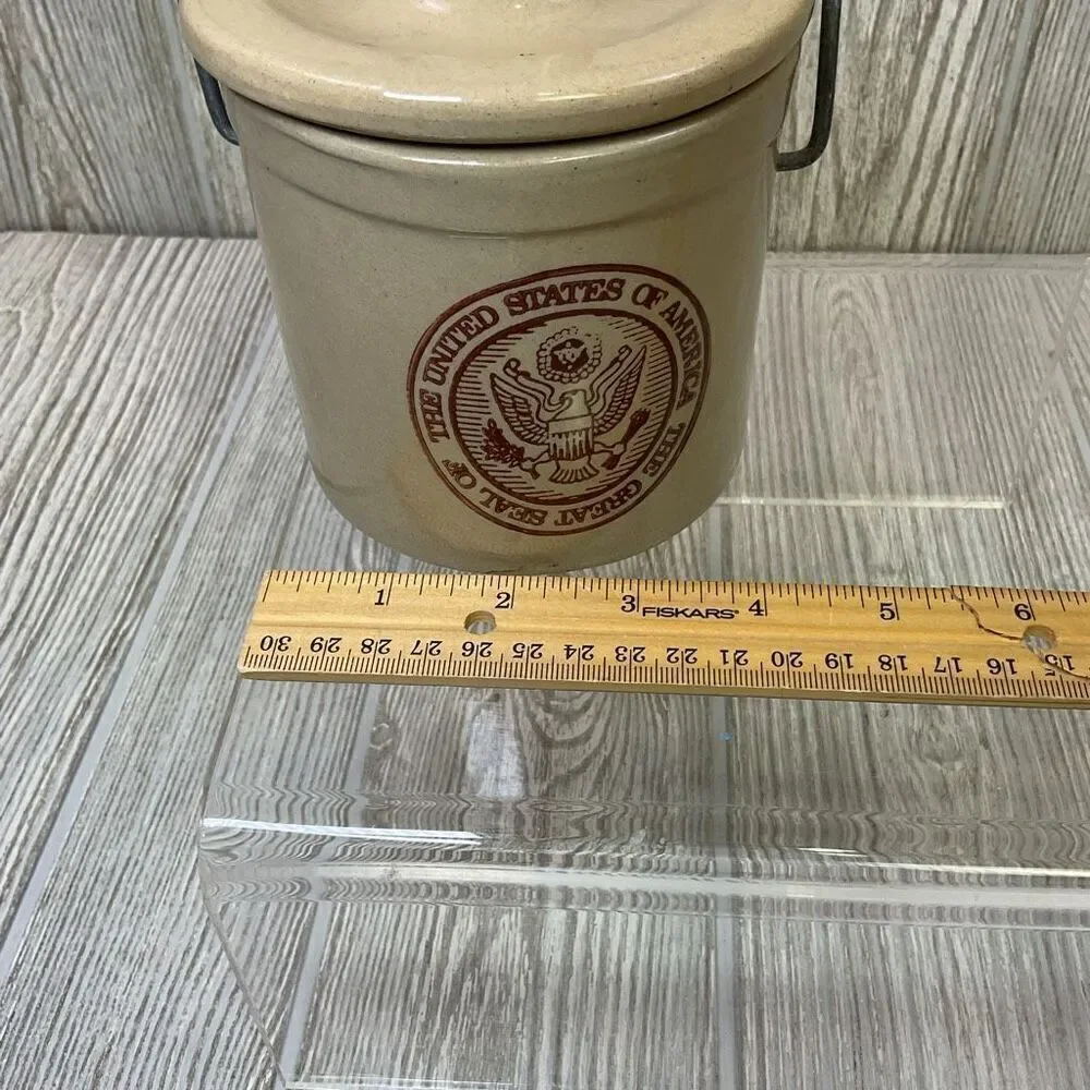 Vintage crock wire